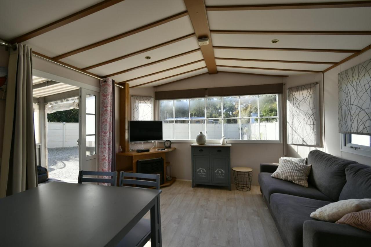 Mobil'Home Climatise Terrain Prive Proche Du Zoo De La Palmyre Les Mathes Exterior photo